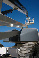 Crane for lifting with big wheels