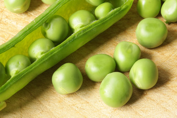 Shelling Peas