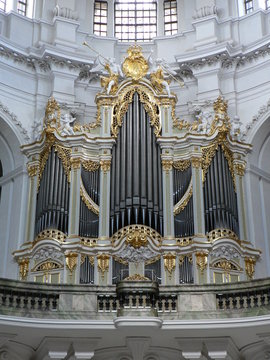 Dresden - Orgel in Kathedrale