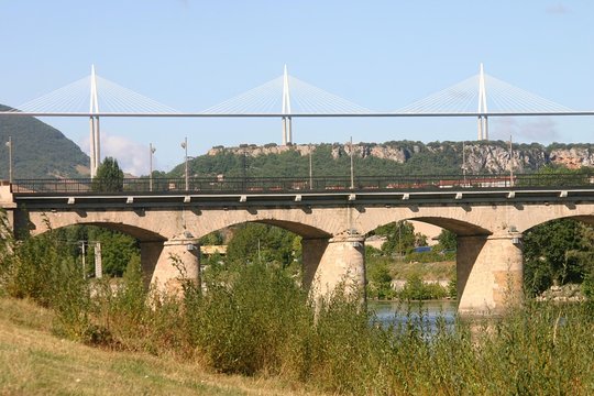 le viaduc de millau