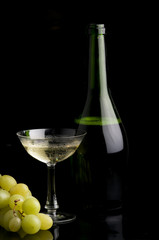 Fototapeta premium Grapes and champagne