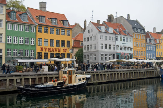 Houses at canal in Copenhagen, Nyhavn