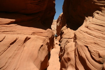 Wanderer in der Schlucht