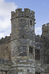 Fototapeta na wymiar ruined tower