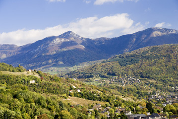 Paysage de Savoie en automne