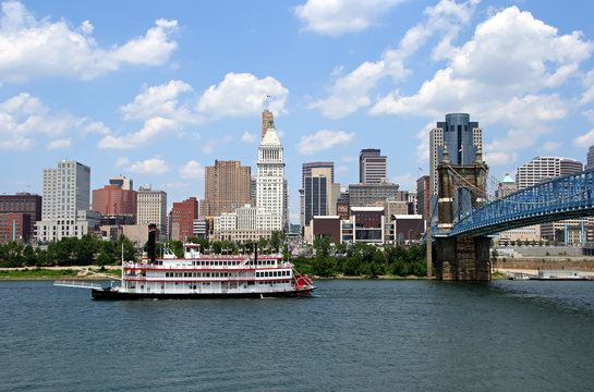 Cincinnati Skyline and Riverboat