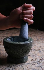 Hand morter and pestle