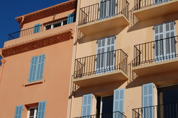 fa&ccedil;ade provence