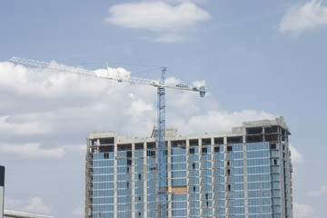 New building and crane