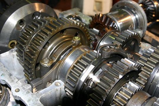 linked metal gears the automobile mechanism