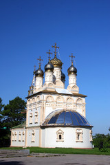 Fototapeta na wymiar Ryazan. Church.