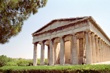 Fototapeta na wymiar Temple of Haephastus in Athens, Greece