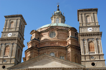 Fototapeta na wymiar Santuario di Vicoforte