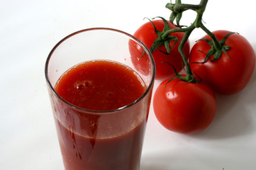 Frischer Tomatensaft