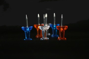 drawing pins