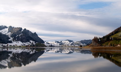 suisse lacustre et reflets © rachid amrous
