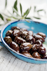 olives with herbs
