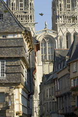 Fototapeta na wymiar Katedra w Quimper
