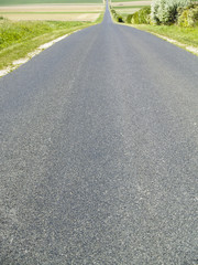 Naklejka premium Empty straight route