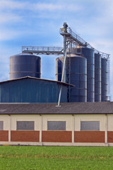 Silos in un allevamento