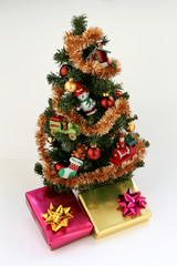 Christmas tree and presents