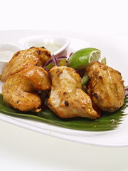 indisches tandoori hühnchen tikka