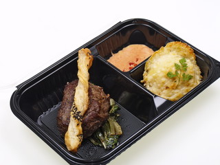 rinder filet im take away behälter