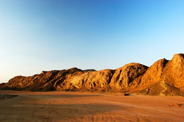 Fototapeta na wymiar egyptian desert