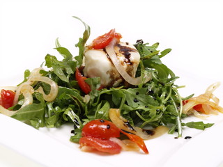 ruccola salat mit ziegenkäse