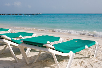 Chaise Longue in Paradise