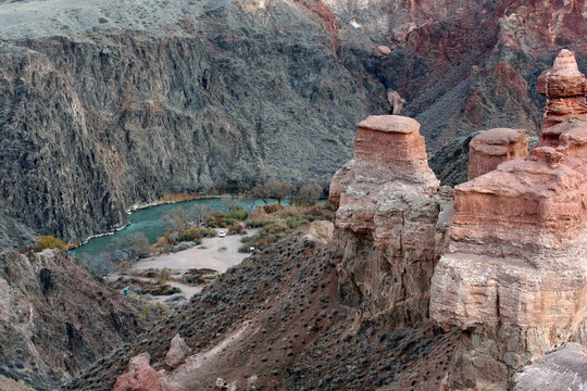 Canyon Charyn