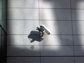 Surveiller