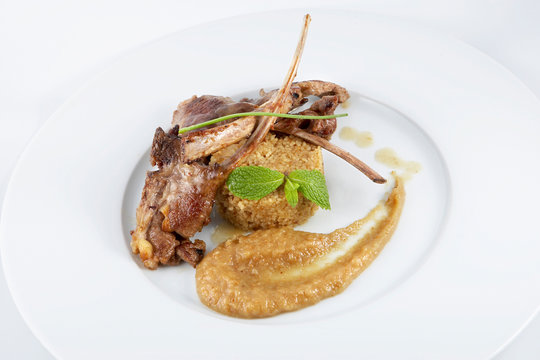 Chuletillas de cordero con cus cus