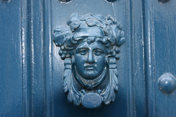 Heurtoire de porte bleue