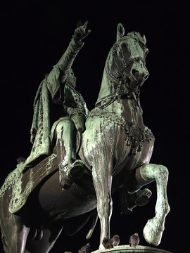 Statue of the duke Mihailo