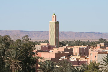 Fototapeta na wymiar Dachy Erfoud w Maroku