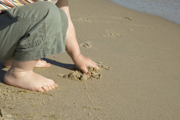 child girl on the beach