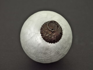 alte christbaum kugel