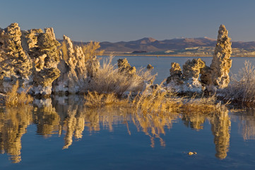 Mono Lake and Tufa Formations