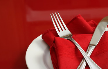 Red and White Table Setting