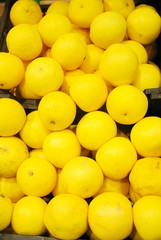lemon in supermarket