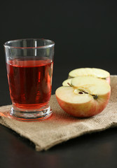 Apples and juice for a healthy diet