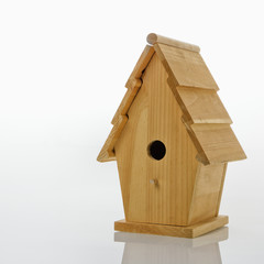 Obraz na płótnie Canvas Wooden birdhouse.