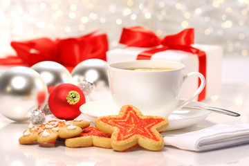 Time for a tea break during the holiday season