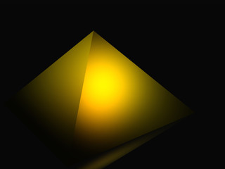 Pyramide in Gold