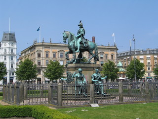 Fototapeta na wymiar Denkmal w Kopenhadze