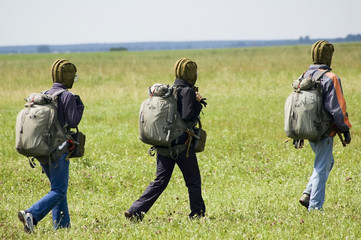 Parachute jumper 3