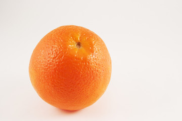 Orange isol&eacute;e sur fond blanc