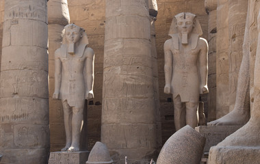 Statues in the Temple of Luxor © Jeff Schultes