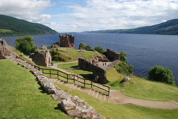 loch ness - Urquhart